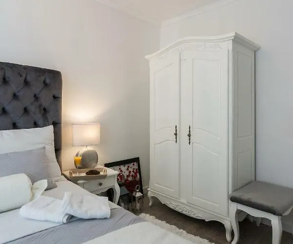 Francesca Baroque * Zára